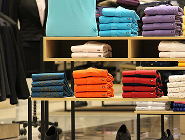 4 Ways Retailers Can Cut Costs and Improve the Customer Experience