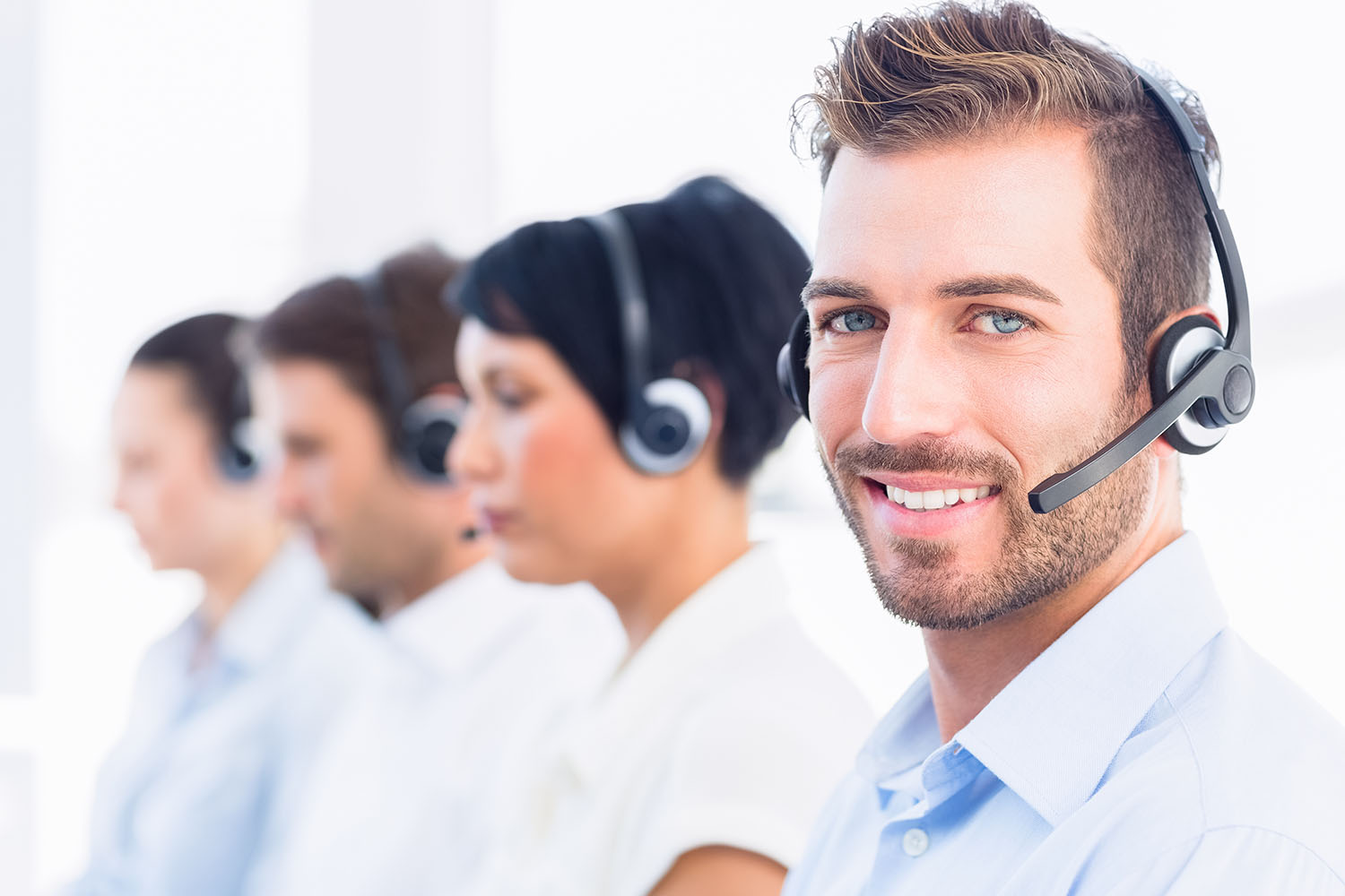 Call Centers in The United Kingdom Save up to 20 on United Kingdom