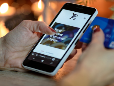 E-commerce Call Center Outsourcing: Is It Right for You?